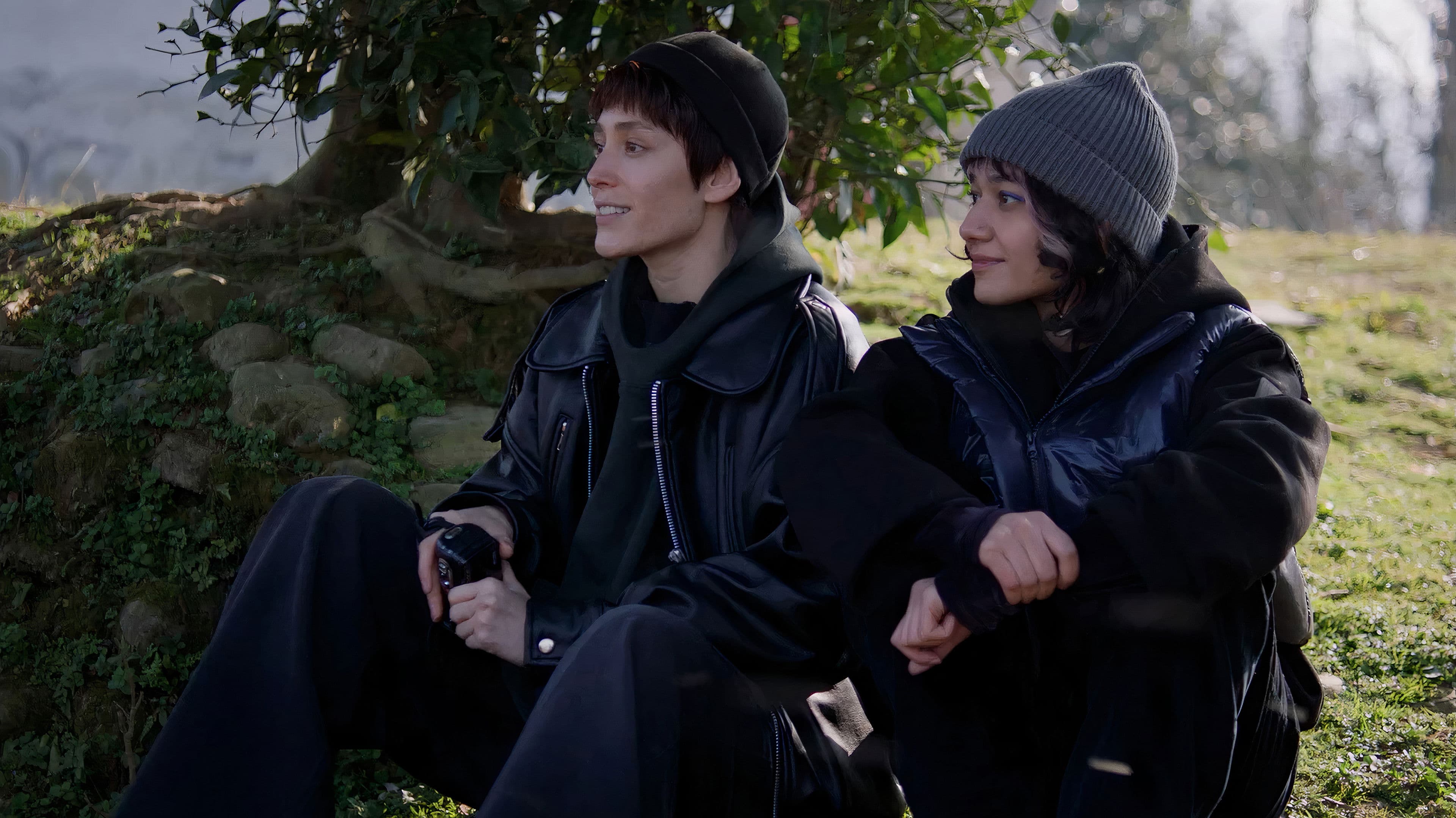 Between Dreams and Hope